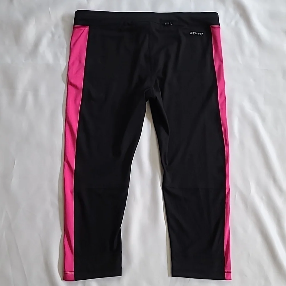 Nike Athletic Cropped Leggings Black Pink Stripe Mid Rise Stretch Medium - Picture 3 of 12